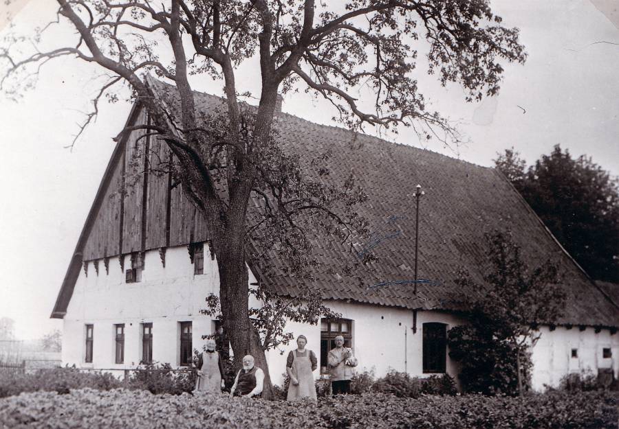 Der Koch'sche Kotten mit der Familie Kleine-Winterberg