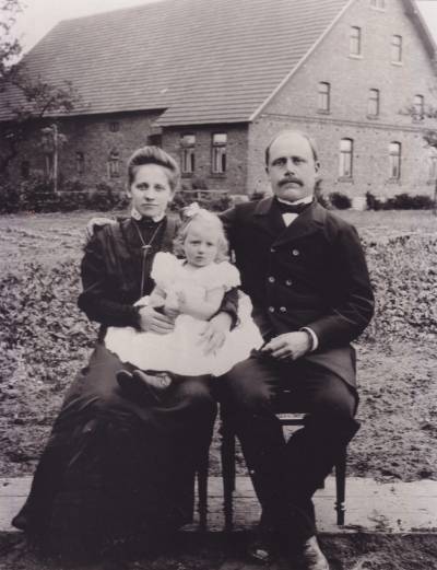 Familie Stricker um 1912