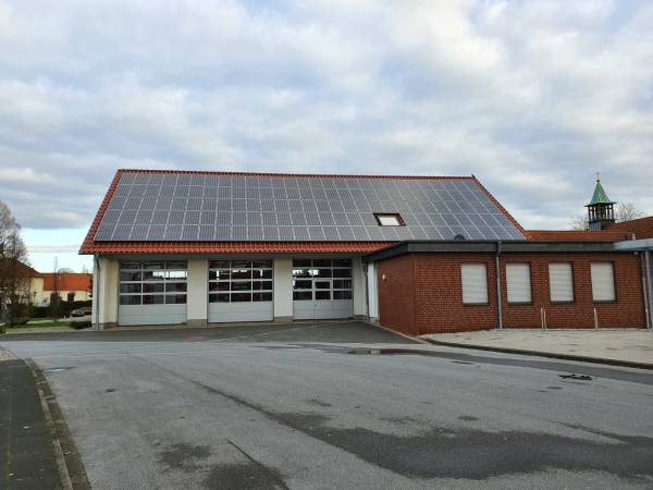 Heute Feuerwehrgerätehaus
