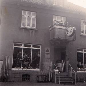 1954_verkaufsladen.jpg